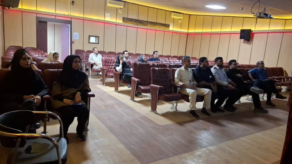  برگزاری کارگاه آموزشی ایمنی و بهداشت کار جهت پرسنل شرکتی  بیمارستان 